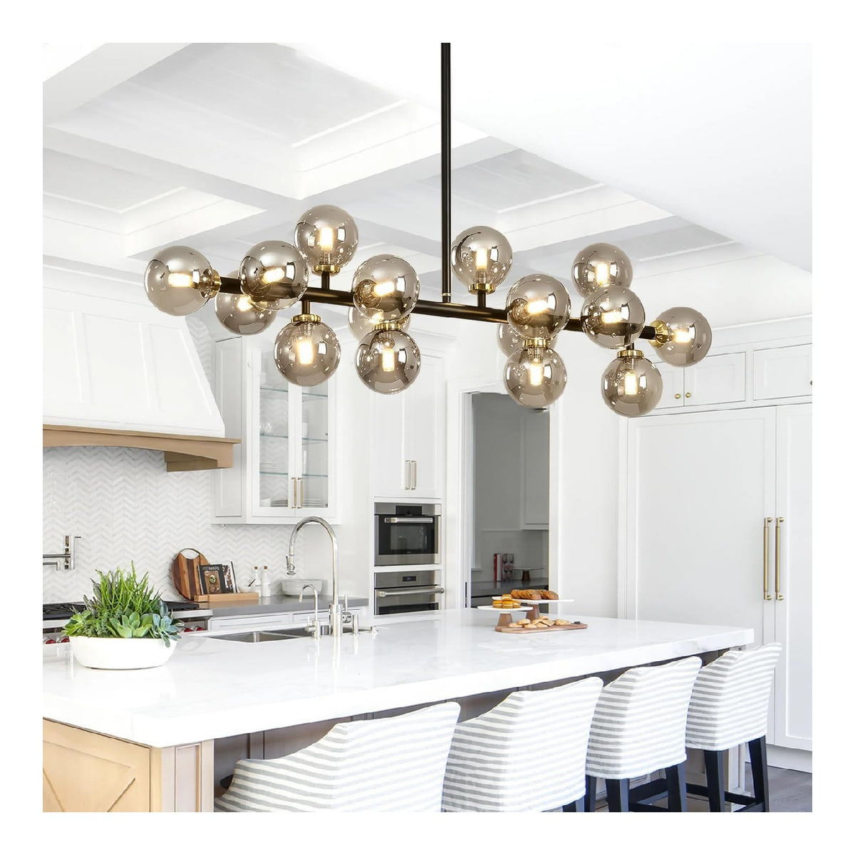 Lustre Noir et Gris a presence elegante et lumiere agreable 7 W